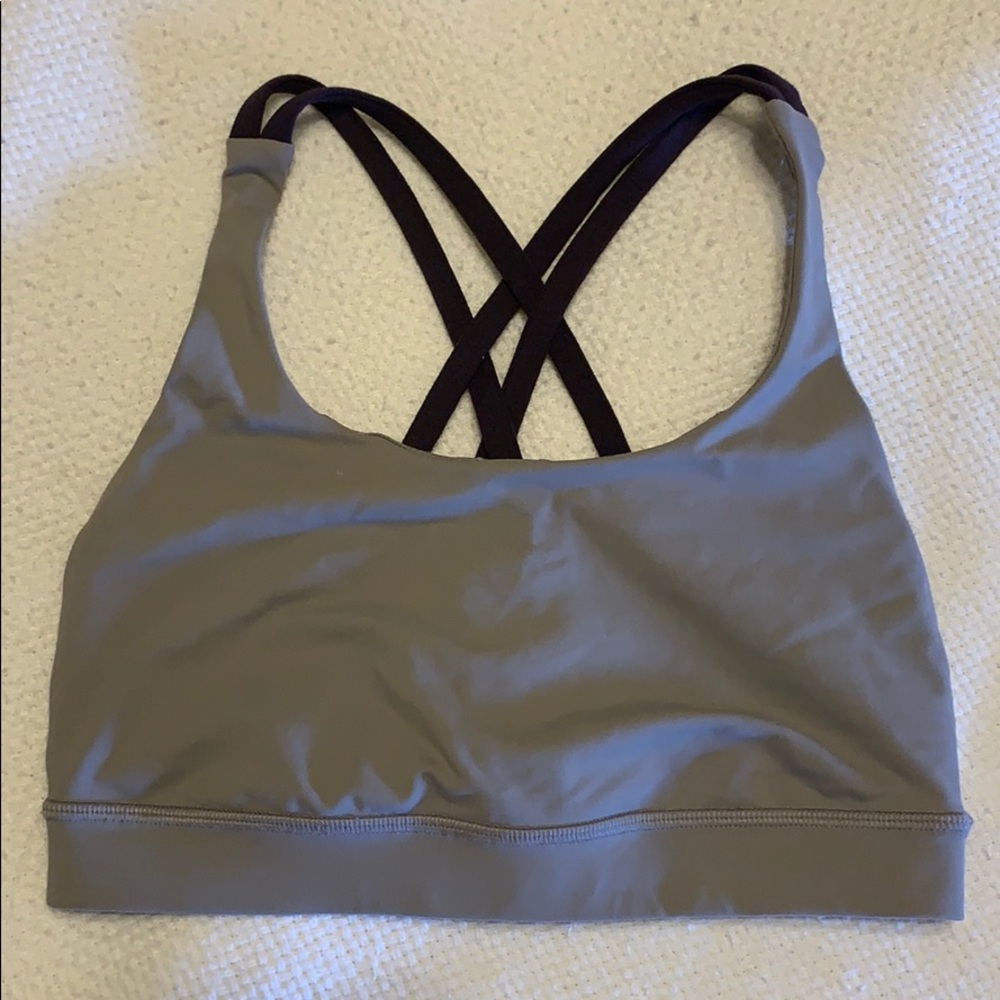 Lululemon sports bra